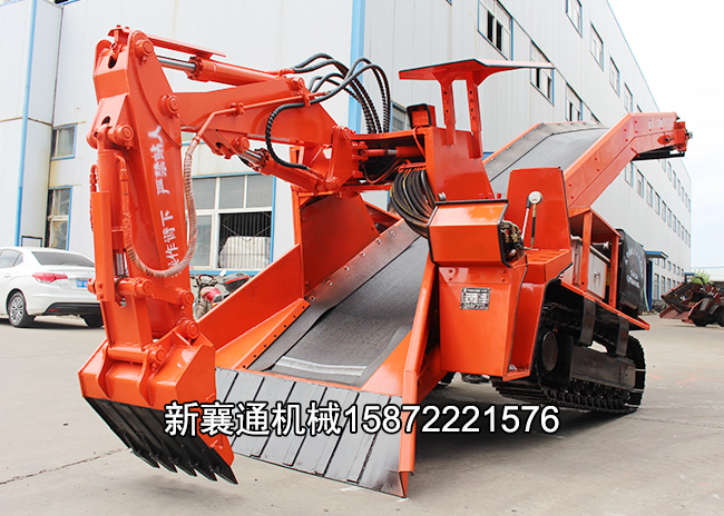 http://www.sdyongrunc.com/upload/80履帶皮帶扒渣機