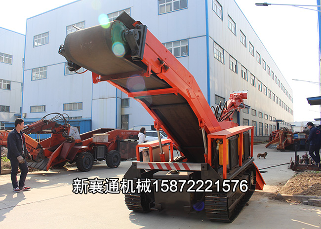 http://www.sdyongrunc.com/upload/80履帶皮帶扒渣機