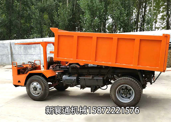 http://www.sdyongrunc.com/upload/四輪接渣車.jpg